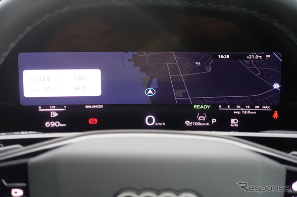 アウディ Q3スポーツバック TFSI クワトロ