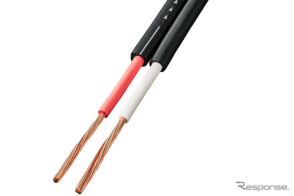 市販「スピーカーケーブル」の一例（オーディオテクニカ・AT-RX3500S）。