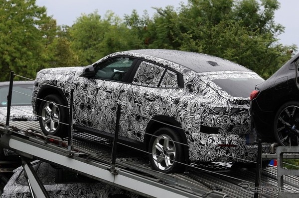 BMW X2 改良新型のプロトタイプ