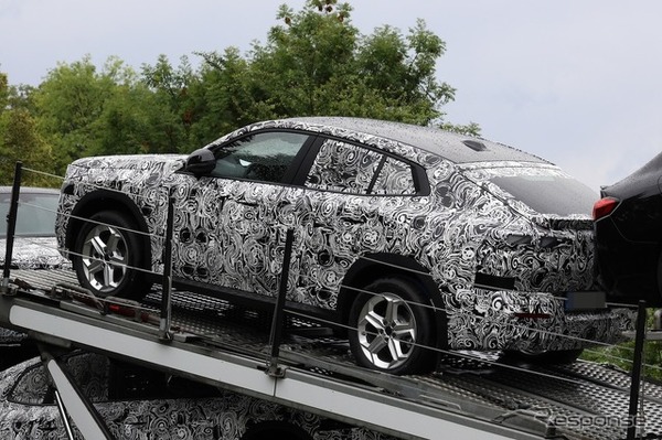 BMW X2 改良新型のプロトタイプ