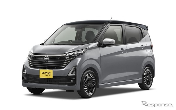日産デイズ「ハイウェイスター アーバンクロム」