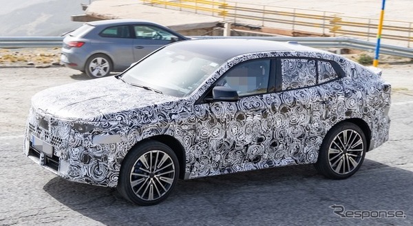 BMW X2 改良新型プロトタイプ