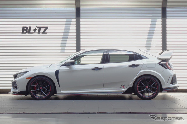 ブリッツ DAMPER ZZ-R A　FK8シビックタイプR装着例（フロント：21mmダウン / リア：23mmダウン）
