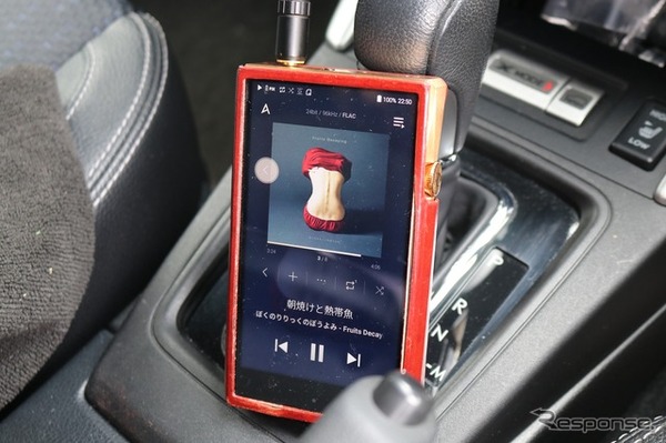 システムアップに伴ってDAPにも高音質モデルをチョイス。現在使用するのがサウンドにも定評のあるAK SP1000。