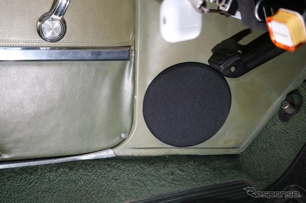 51年前のアメ車でスマホの音楽を楽しむ！ 1971年型オールズモビル『カトラス』を現代オーディオ化［car audio newcomer］by 東京車楽　前編