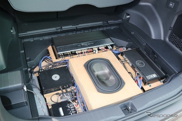 イーストデモカー トヨタRAV4