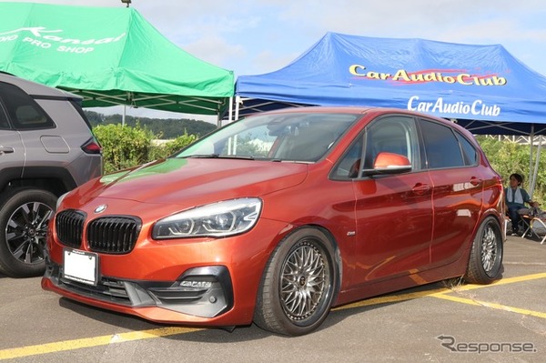 イーストデモカー BMW 2シリーズ アクティブツアラー