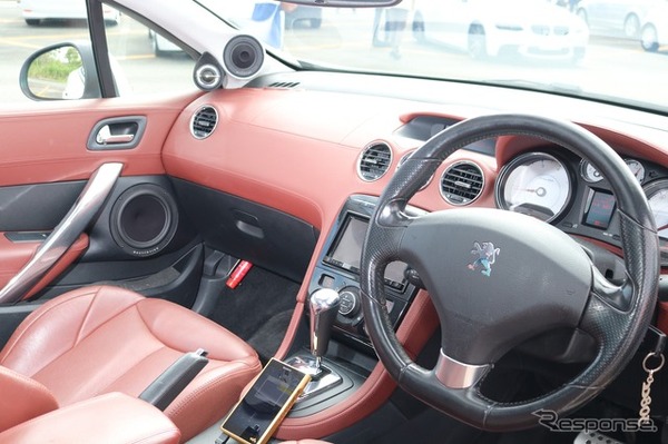 フェリスソニードデモカー プジョー308CC