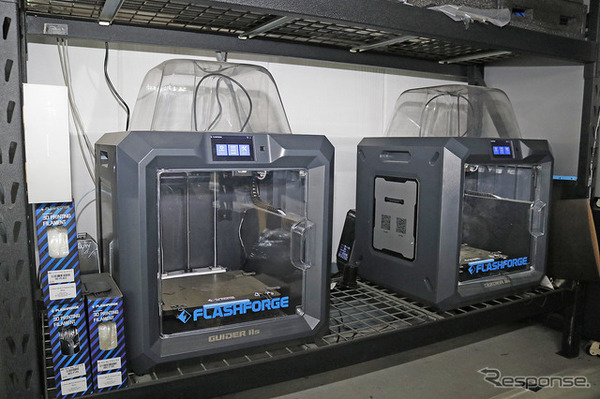 MSTには3Dプリンターが大（1台）、中（2台）、小（2台）を完備。製作するパーツに合わせて設備を選べる設定になっている。
