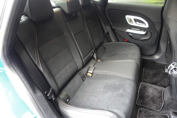 メルセデスベンツ CLA 180