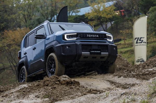 トヨタ ランドクルーザー FJ