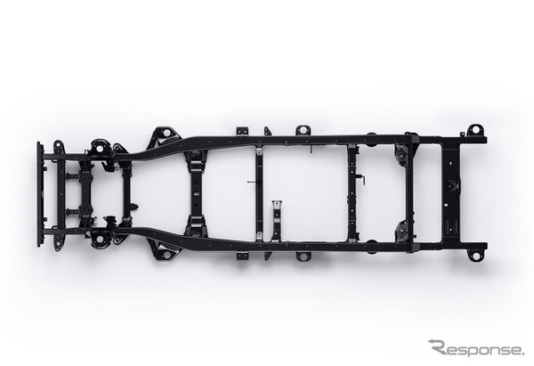 三菱 パジェロ 新型のラダーフレーム