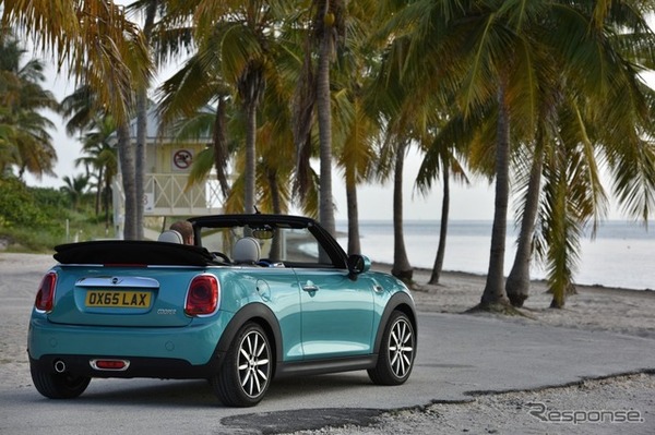 新型MINIコンバーチブル