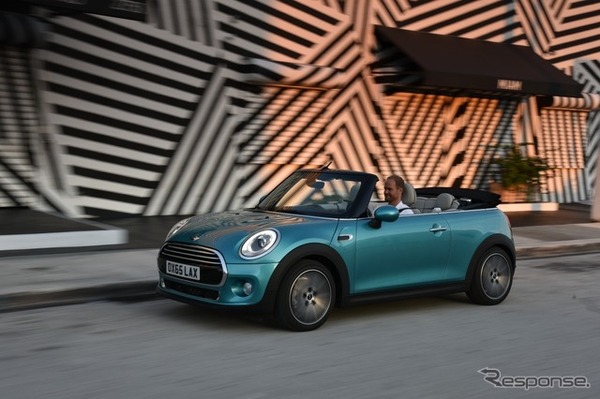 新型MINIコンバーチブル