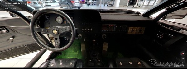 ヘリテージカーの車内