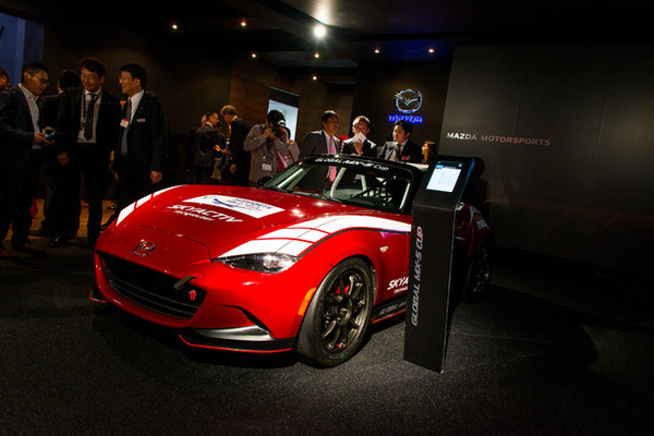 マツダ ロードスター MX-5カップ仕様（東京モーターショー15）
