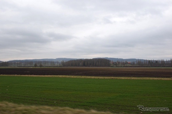 スイス下道から見た風景