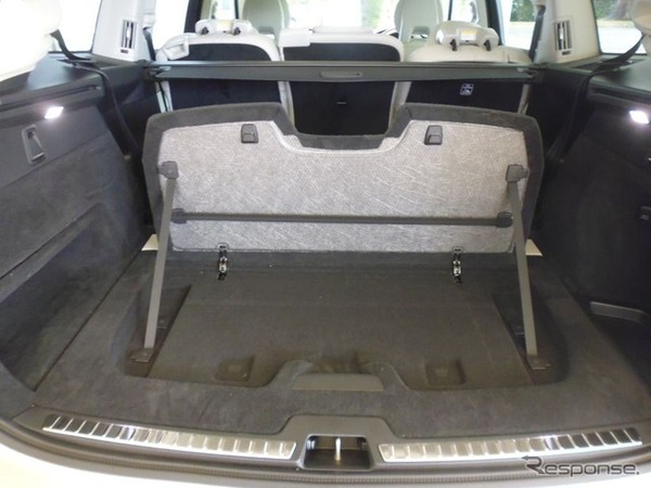 ボルボ XC90 T8