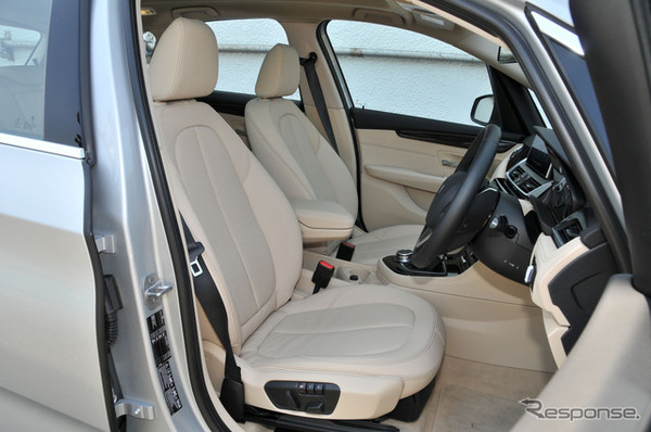 BMW 225xe アクティブツアラー
