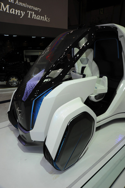 トヨタ車体 コムス コネクト（東京モーターショー15）