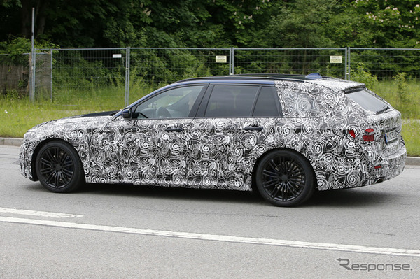 BMW 5シリーズ ツーリング スクープ写真