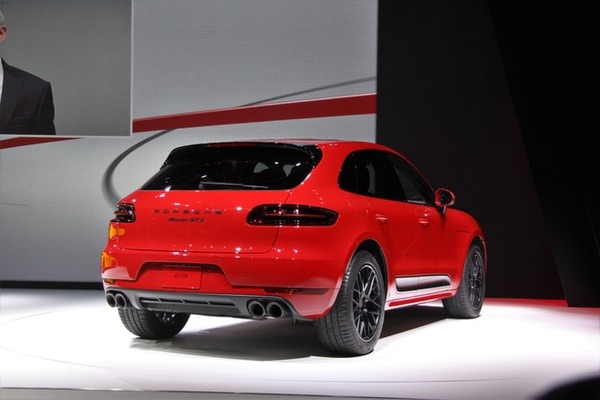 ポルシェ マカンGTS