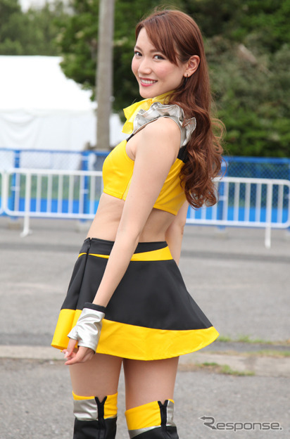 AIR RACE QUEENS by ROBERUTARED BULL AIR RACE CHIBA 2016