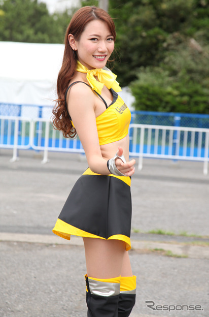 AIR RACE QUEENS by ROBERUTARED BULL AIR RACE CHIBA 2016