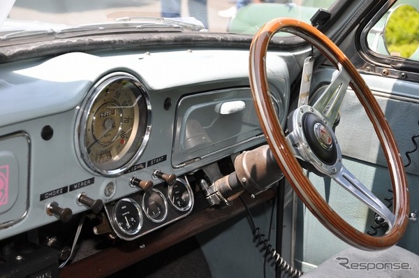 1962年　モーリス マイナー1000