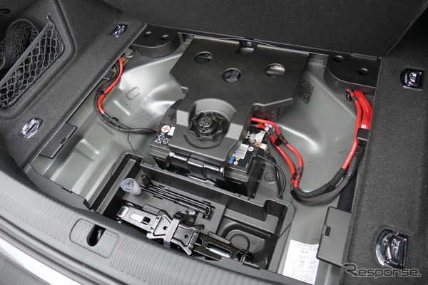 アウディA4 2.0 TFSI クワトロスポーツ