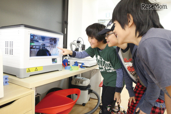 3Dプリンターでデジタルものづくり講座のようす