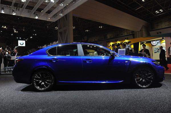 レクサス GS F（東京モーターショー15）