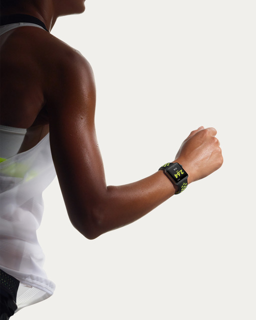 アップル＆ナイキ、ランナー向け「Apple Watch Nike+」発表