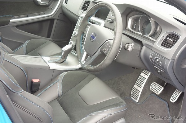 ボルボ V60ポールスター