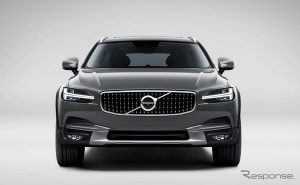ボルボ V90 クロスカントリー