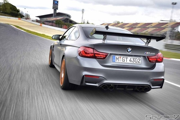 「M4 GTS」（2016）「F82」をベースにした5代目。排気量をダウンサイジング、M3の原点とも言える「ストレート6」への回帰「M4」の車名など、新たな次世代M3・M4の誕生だ。3リットル直列6気筒Mツインパワー ターボ最高馬力 431ps