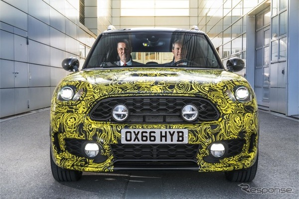 MINIクロスオーバー次期型の開発プロトタイプ車両
