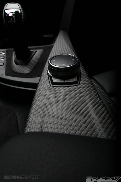 BMW、新たなMパフォーマンスパーツ初公開を予告！