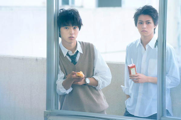 山崎賢人×松尾太陽／『一週間フレンズ。』　(C)2017 葉月抹茶／スクウェアエニックス・映画「一週間フレンズ。」製作委員会