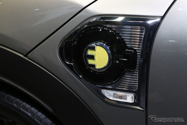 MINI クロスオーバー 新型（ロサンゼルスモーターショー16）