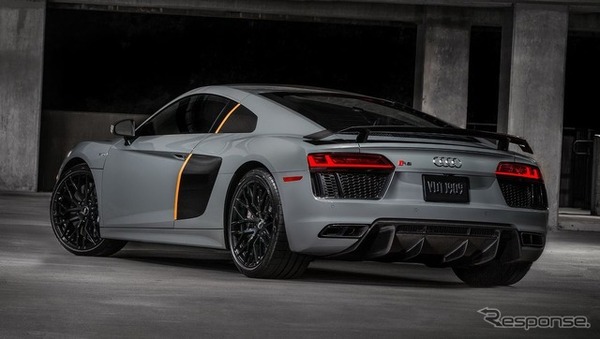 アウディ R8 V10プラス エクスクルーシブ