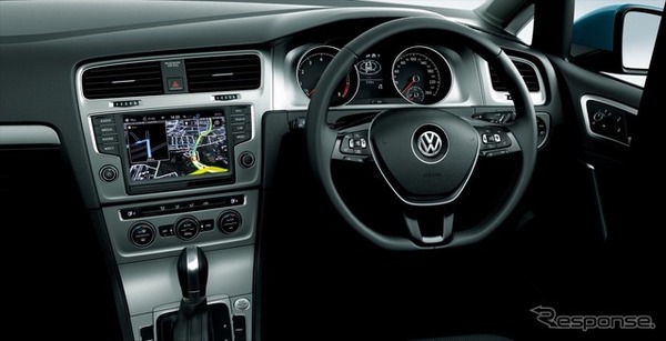 VW ゴルフ ヴァリアント TSI コンフォート コネクト
