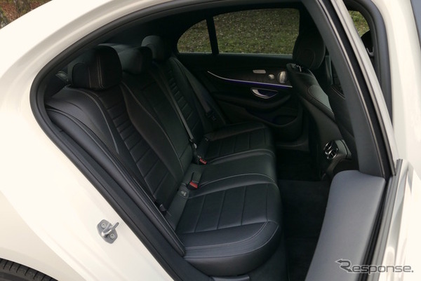 メルセデスベンツE220d アバンギャルド スポーツ