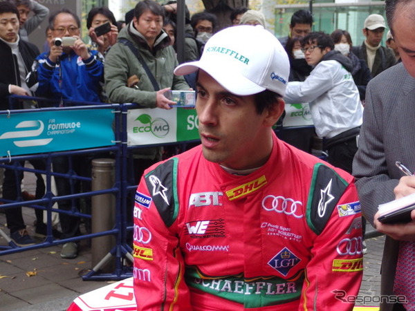 グラッシ選手