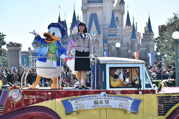 ＜東京ディズニーランド＞「ニューイヤーズ・グリーティング」