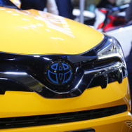 トヨタ C-HR ブースト インパルス スタイル by モデリスタ（東京オートサロン2017）