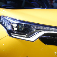 トヨタ C-HR ブースト インパルス スタイル by モデリスタ（東京オートサロン2017）
