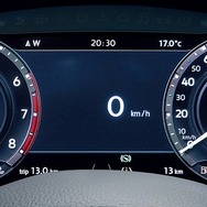 デジタルメータークラスター Active Info Display
