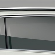 ダークティンテッドガラス