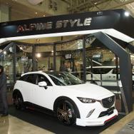 ALPINEブース（東京オートサロン17）
